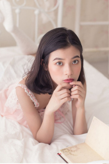 久久久久久国产精品网站胸大女友